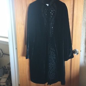 Jacket- velvet with crystals/ embroidery